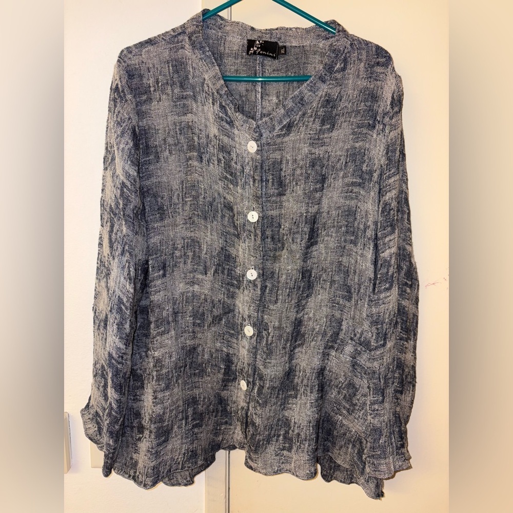 Fenini  Women’s Button Up Blouse Size XL